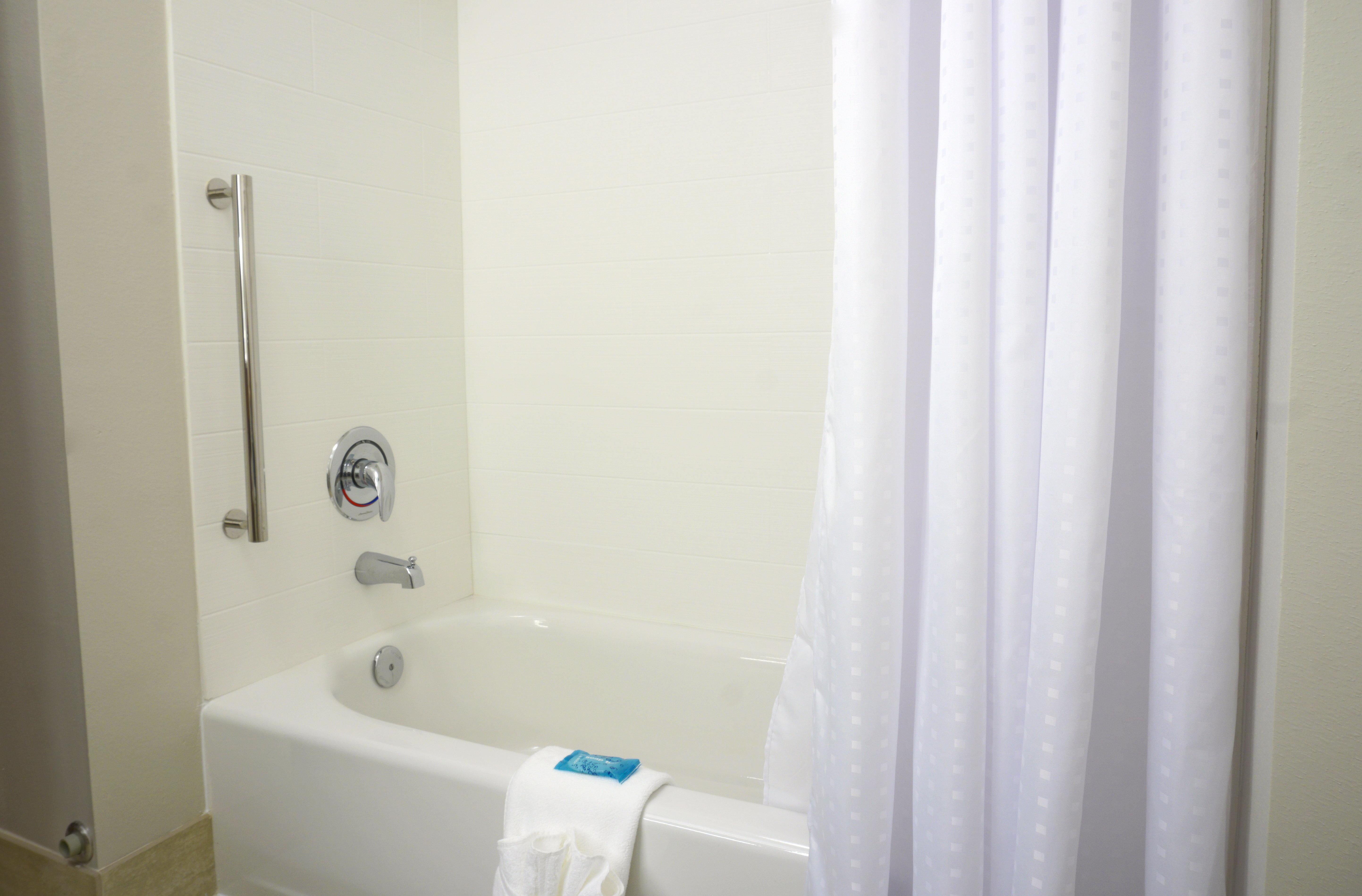 Holiday Inn Express & Suites Omaha - Millard Area By Ihg Eksteriør bilde
