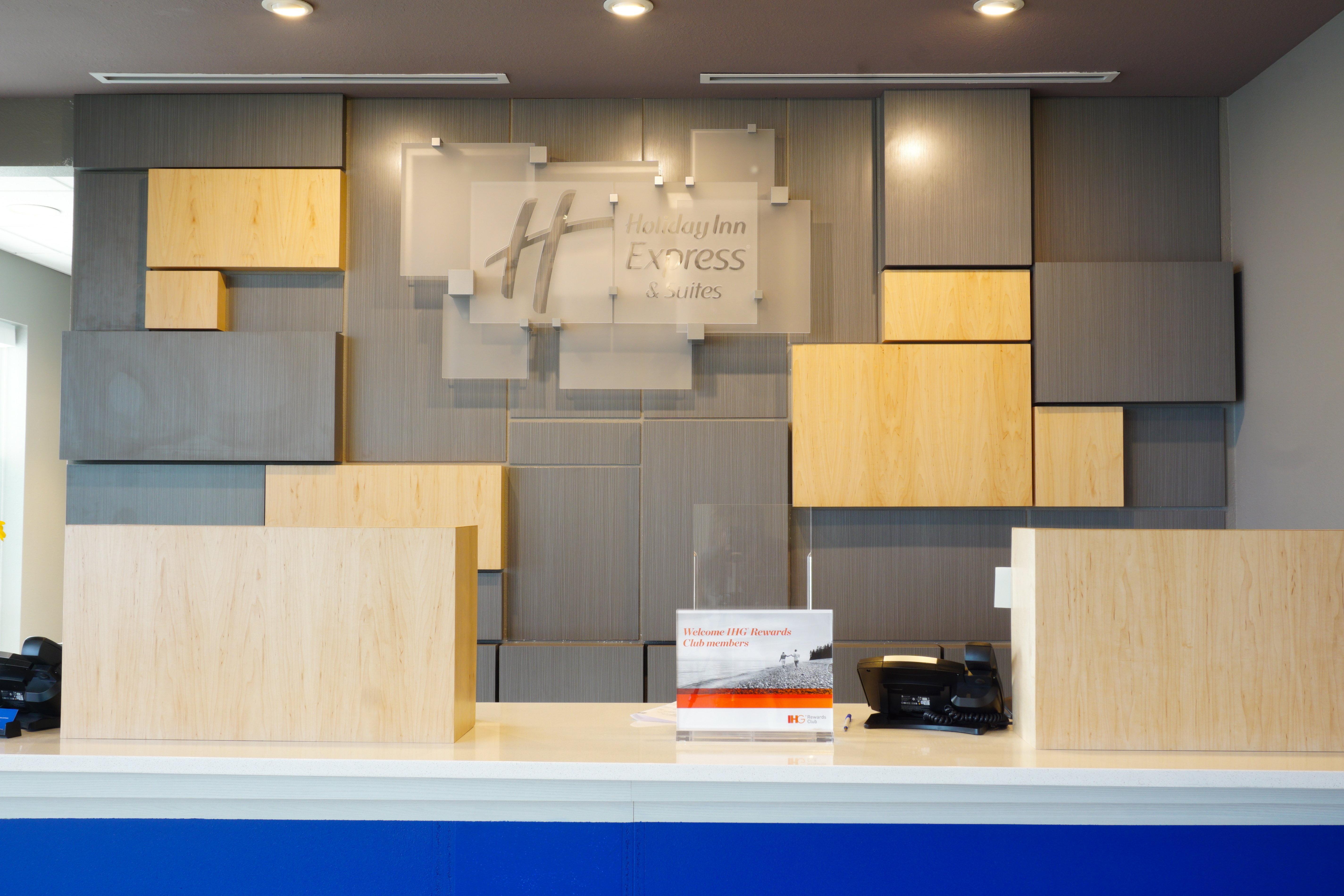 Holiday Inn Express & Suites Omaha - Millard Area By Ihg Eksteriør bilde